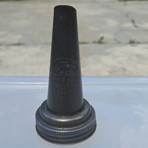 Masters Black Rubber Funnel Spout with Threaded Metal Base